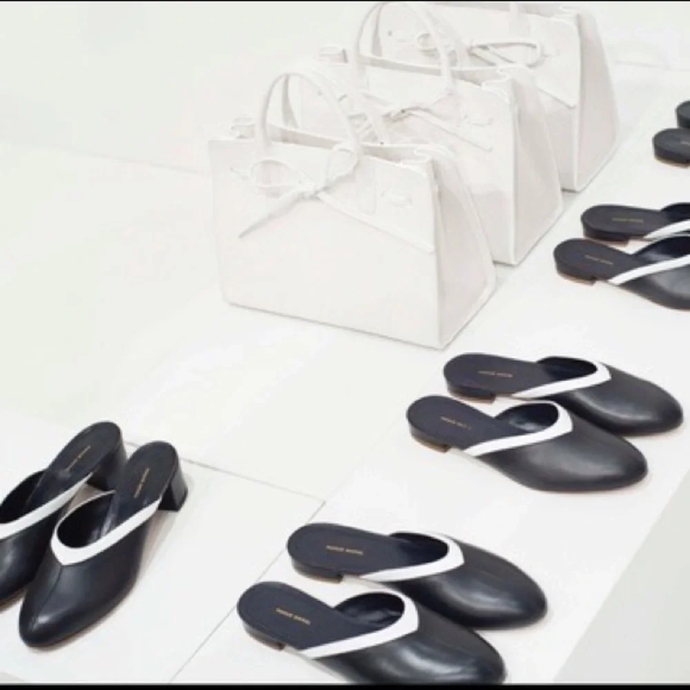 Mansur Gavriel V Slide Mule - Picture 6 of 6